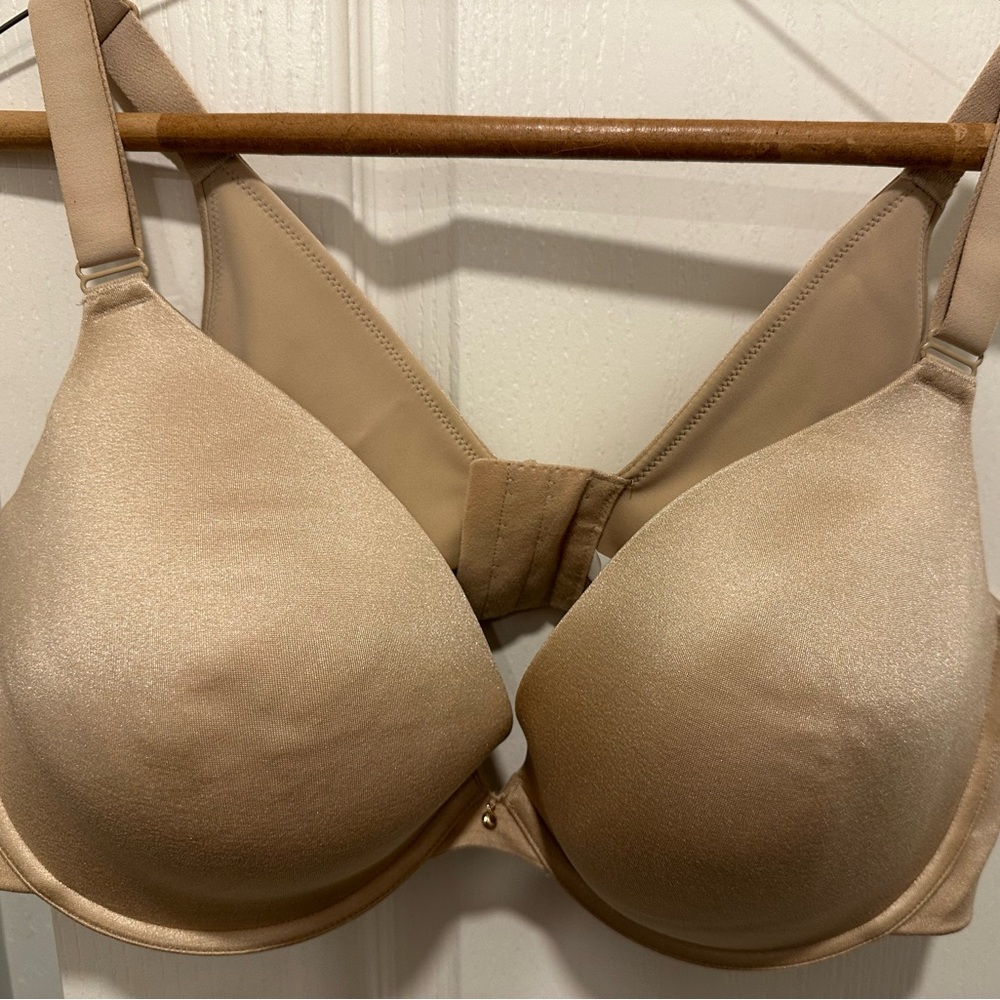 44 DD Lane Bryant Smooth Boost Plunge